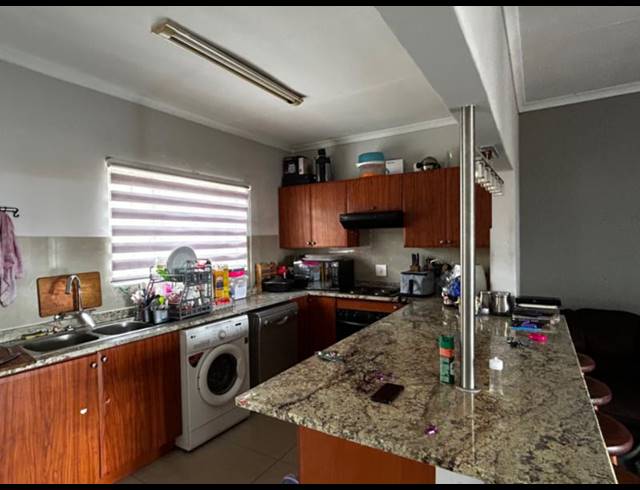 2 BEDROOM APARTMENT FOR SALE IN EDEN GLEN